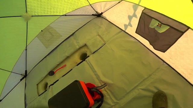 ЛОВЛЯ ЩУКИ И ЛЕЩА В ПАЛАТКЕ. рыбалка смотреть онлайн