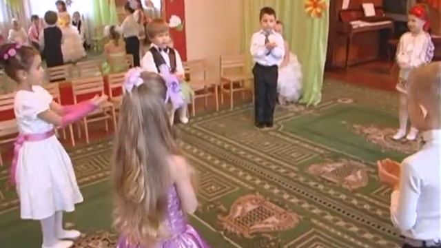 "8 марта в нашем садике" 2013 смотреть онлайн