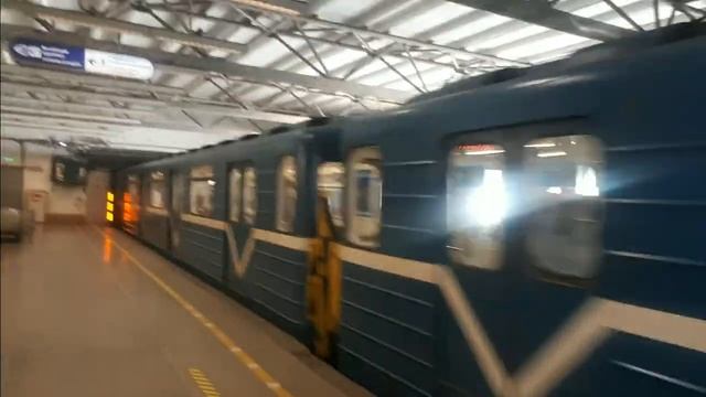Санкт-Петербург метро Купчино смотреть онлайн