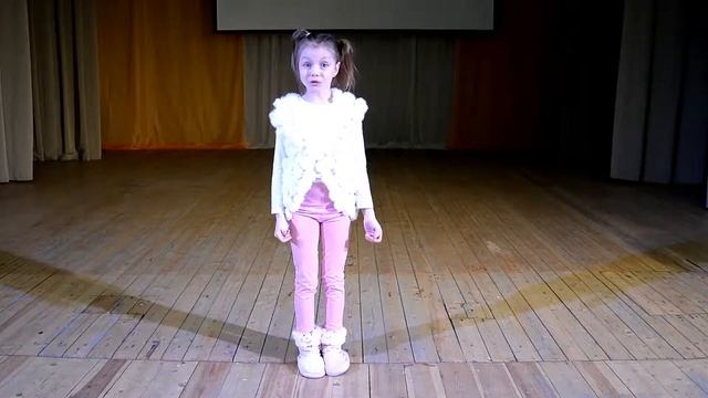 Суховерхова Ангелина - стихотворение "Маленький Зайчонок" смотреть онлайн