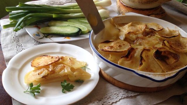 Картофель буланжер (Boulangère potatoes) смотреть онлайн