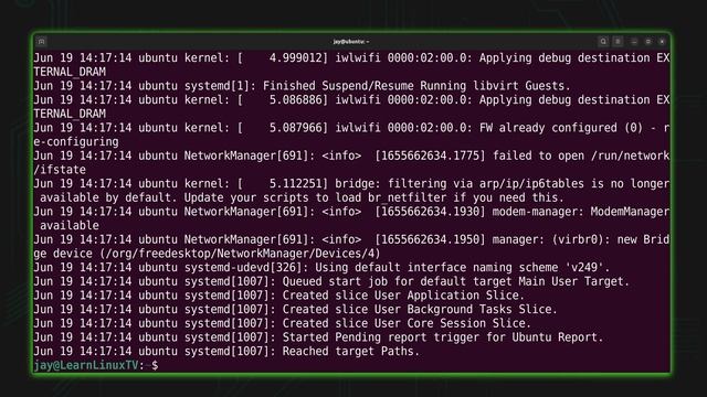 Linux Crash Course - The head and tail Commands смотреть онлайн