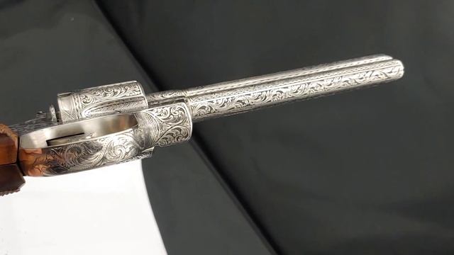 Colt Python hand engraved смотреть онлайн