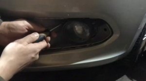 VW Polo седан - замена ламп ПТФ