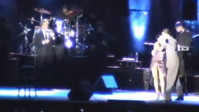 Recital Julio Iglesias en Mar del Plata tango Y todo a media luz смотреть онлайн