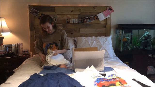 Morgan Reviews Her YesStyle Haul смотреть онлайн