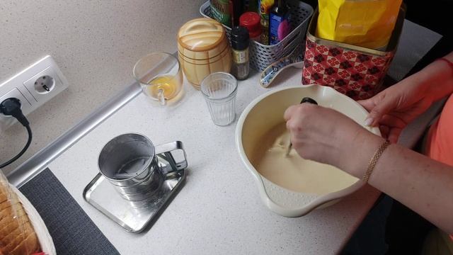 Только рецепты?Ставим тесто на пирожки смотреть онлайн