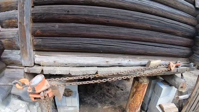 Тянем пристройку. Столбчатый фундамент. Обшивка цоколя. смотреть онлайн