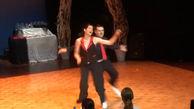 Sonja et Francesco - 1er tour смотреть онлайн