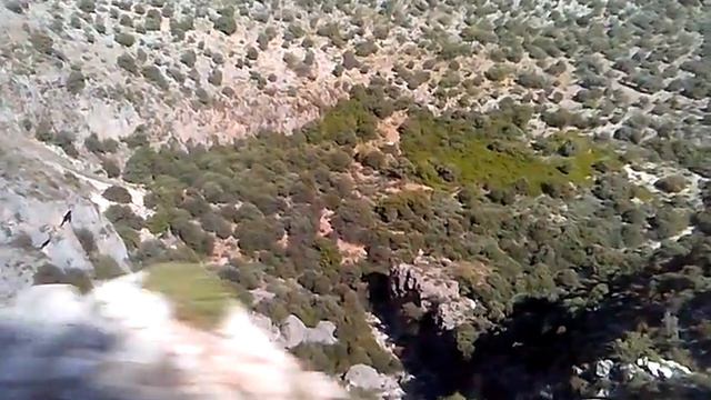 Горная дорога над ущельем. смотреть онлайн