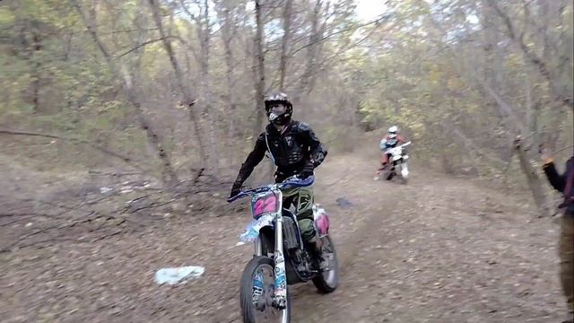 Вылазка в Подгар, крутые горки, пробитый картер двигателя и другое веселье смотреть онлайн