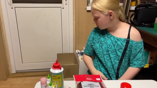 У НАС 5ть ШКОЛЬНИКОВ!?? ПОКУПАЕМ КАНЦЕЛЯРИЮ??#Siberia #Baikal 2021 смотреть онлайн