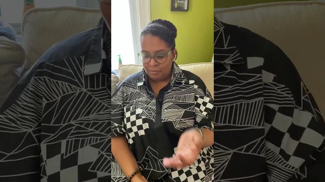 Smell Gud: Oud Vanille смотреть онлайн