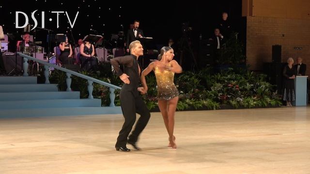 Troels Bager & Ina Jeliazkova Rumba Presentation Dance Professional Latin - UK Open 2019 DSI TV 4K смотреть онлайн