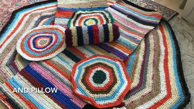 438. Вязанные поделки из старых вещей. Knitted handicrafts from old things. смотреть онлайн