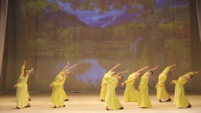 363. Образцовый танцевальный коллектив "И-Версия". г.Амурск - Русский танец; смотреть онлайн