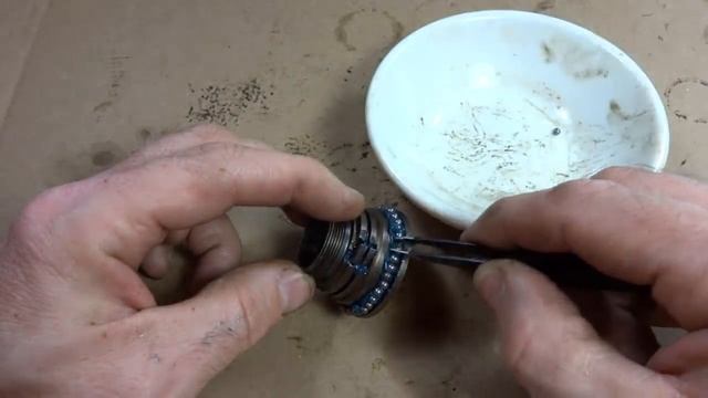 Bicycle Freewheel Disassembly/Assembly смотреть онлайн
