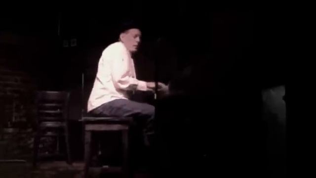 Tim McHugh, a Seattle performer @ Conor Byrnes plays some ragtime blues piano смотреть онлайн
