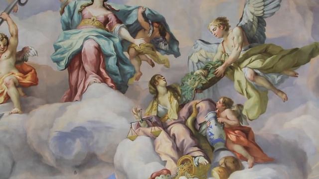 Austria, Vienna. Wiener Karlskirche. Вена. Фрески на потолке Собора Святого Карла смотреть онлайн