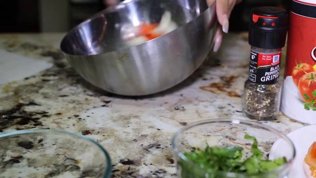 NEW!! Como hacer un ceviche de camarones смотреть онлайн
