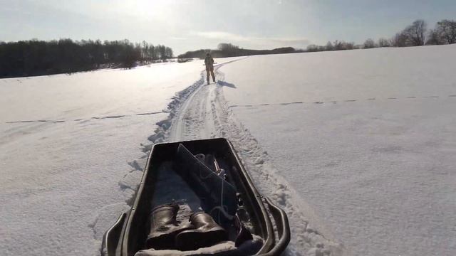На горных лыжах за посёлком. По полям, да по горкам! смотреть онлайн