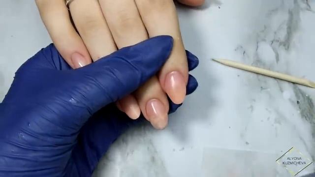 КОРРЕКЦИЯ ОБКУСЫШЕЙ/2 дизайна/маникюр на клиенте смотреть онлайн
