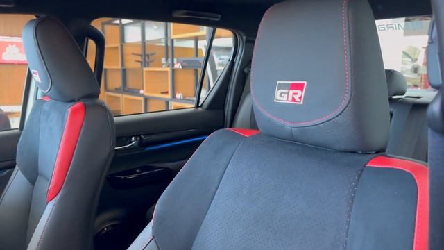 NOVA TOYOTA HILUX GR-SPORT 2024 REVIEW смотреть онлайн