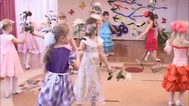 Танец с розами смотреть онлайн