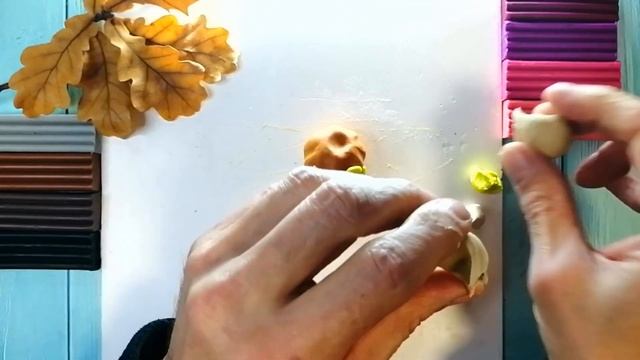 Существо из Семейки Аддамс | Лепим Загадочную Руку из Пластилина смотреть онлайн