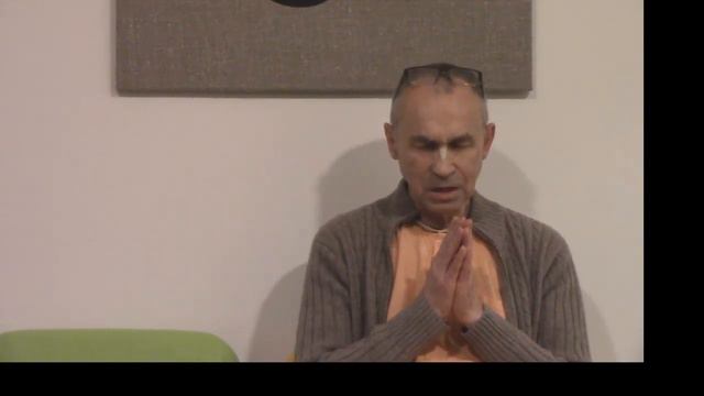 Мурали Мохан Махарадж - «как ветер остается в небе» [1/3] киртан смотреть онлайн