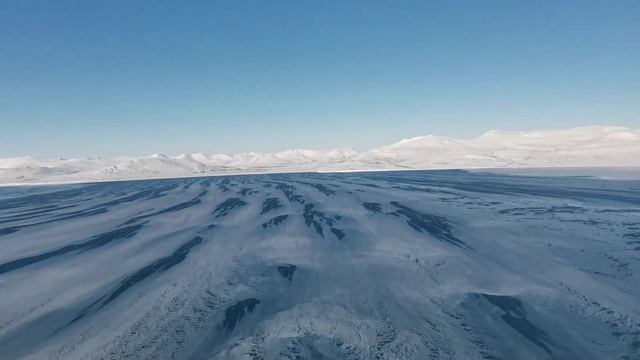 Удивительно красивый лёд. Камчатка, 20.02.2022 смотреть онлайн