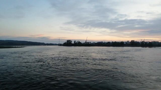 Река Лена - Город Киренск. Устье реки Киренги. (Иркутская область) смотреть онлайн