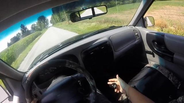 1997 FORD RANGER TEST DRIVE AND SOME BURNOUTS!! POV смотреть онлайн