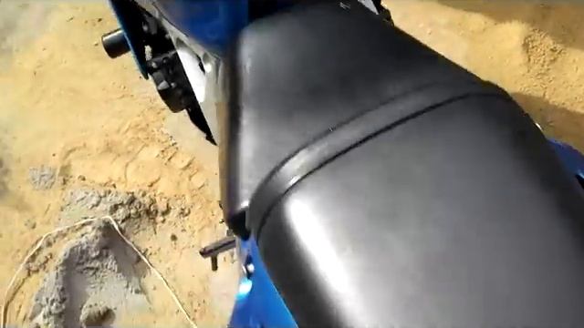 Honda CBR900RR Fireblade in Movistar Colours.wmv смотреть онлайн