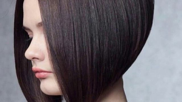 МОДНЫЕ СТРИЖКИ НА КОРОТКИЕ ВОЛОСЫ В 2020 ГОДУ смотреть онлайн