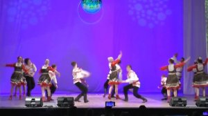 Русские народные танцы в исполнении детских коллективов.