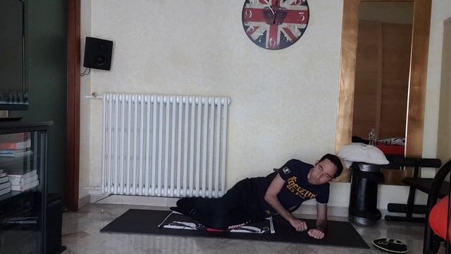 Pilates in quarantena!#iorestoacasa#relax#gambe#tonificazione#movimentopolsi#core смотреть онлайн
