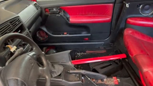 Volkswagen Golf 3 Cabrio Auto Motor Sport Edition Nr.: 50/50 смотреть онлайн