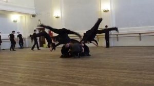 .Репетиция программы Класс-концерт «Дорога к танцу». Мужские трюки.