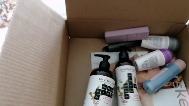 Распаковка заказа. Каталог 4 смотреть онлайн