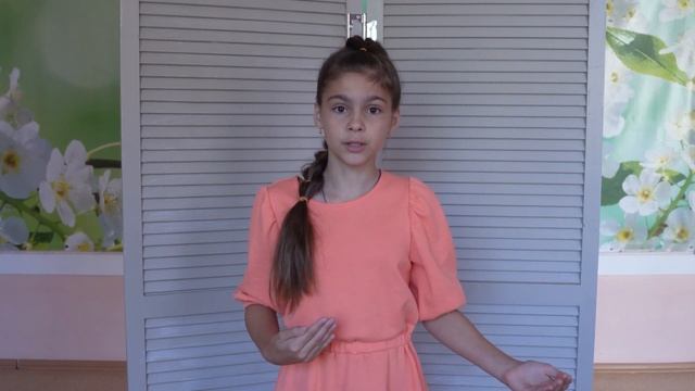 «Человеку надо мало», автор Роберт Рождественский. Читает Малахова Мария смотреть онлайн