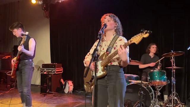 Space Song (Live) - The Hobgoblins смотреть онлайн