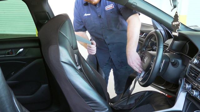 Loading a 2019 Honda Accord On a U-Haul Tow Dolly смотреть онлайн
