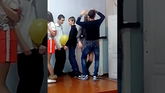 Дикие танцы смотреть онлайн