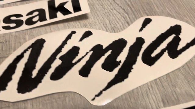 Набор наклеек для Kawasaki ZX-10R смотреть онлайн