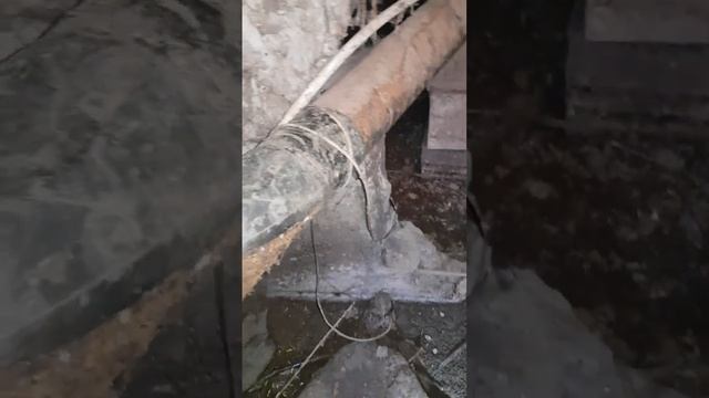 Все тот же бревно-чопик!Стоит на месте и никуда не делся! смотреть онлайн
