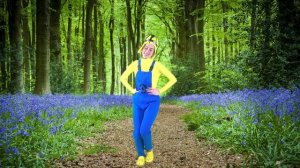 Легкий танец с повторениями. Песенка про гномиков.