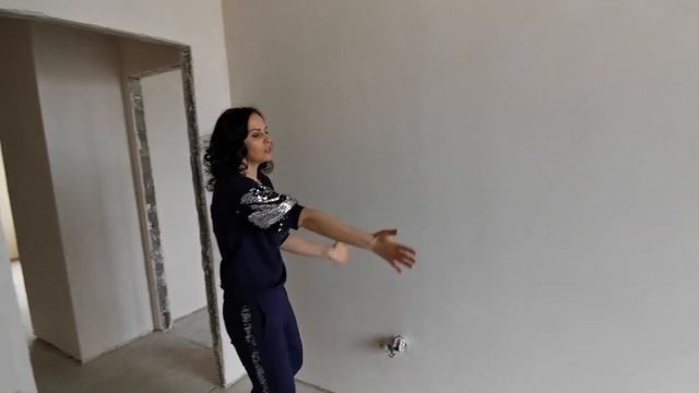 Следующий этап - финишная штукатурка.