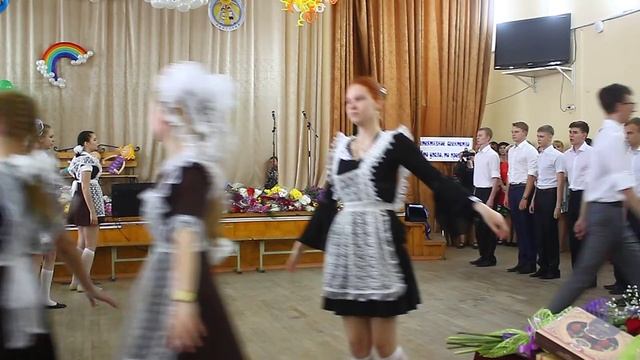 Школьный вальс - гимназия №1, Выпуск 2015 смотреть онлайн