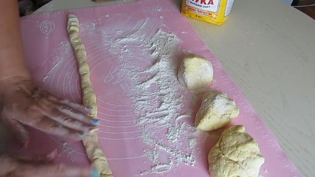 Творожные галушки или ленивые вареники. смотреть онлайн